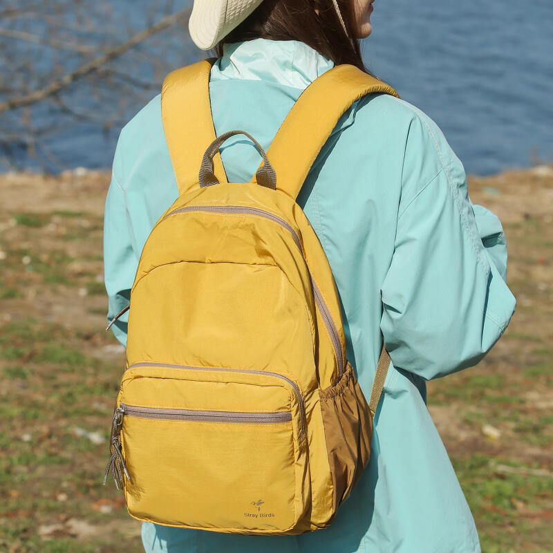 Leichter faltbarer Nylon-Rucksack für Damen Herren – Kompakter Reise- und Outdoor-Rucksack mit mehreren Taschen