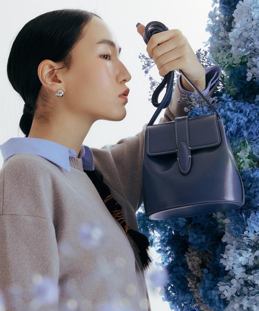 Bbyb Eccor Mini Cross Bucket Bag (Blue)