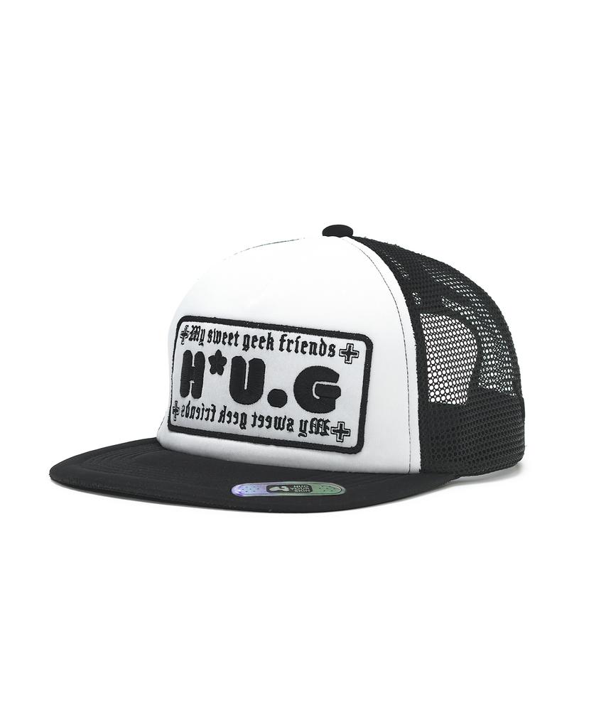 HUG YOUR SKIN Hug Sweet Trucker Cap (Black)