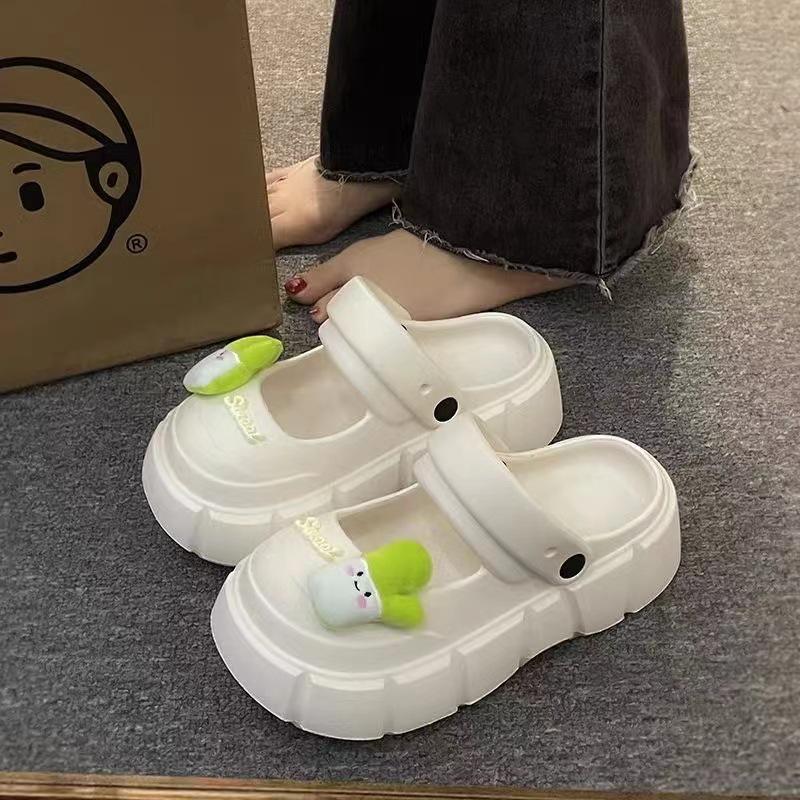 Women's Thick-Soled Outdoor Sandals: Summer 2024 Bowknot Slippers and Half-Shoes, Online Celebrity Style.