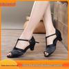 Chaussures de Danse Latine à Semelle Souple pour Adultes et Enfants – Petit Talon Chaussures d'Entraînement Ballroom & Cha-Cha