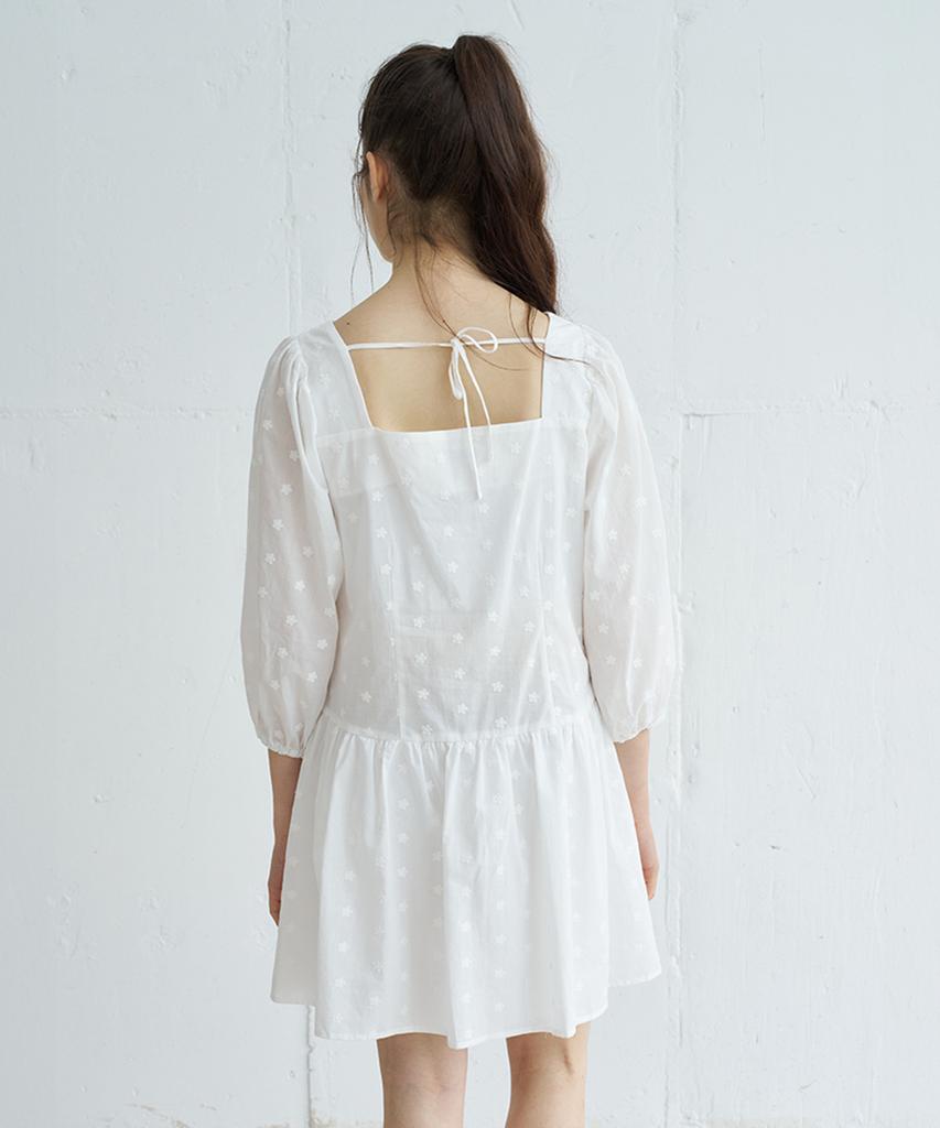 Bember Flower Embroidery Ribbon Tie Dress_White