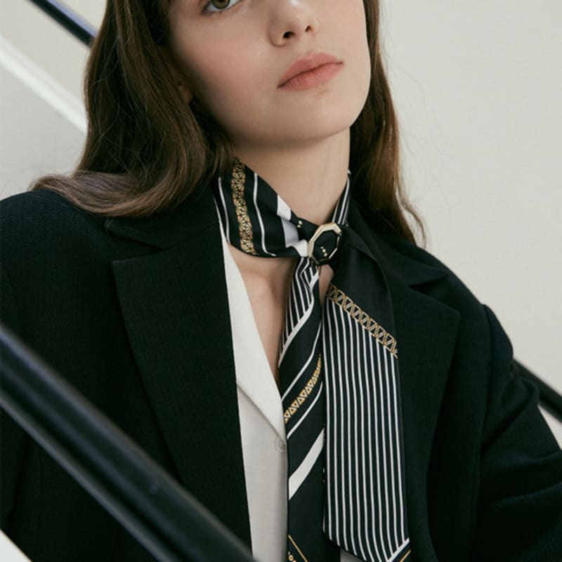 Saint Luxure Twilly Short Scarf Vane Black SL21FSTVNBK