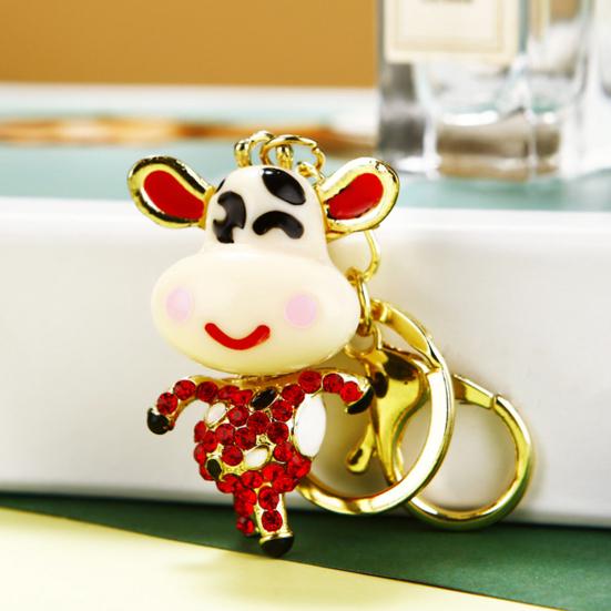 Keychain Sparkling Rhinestones Inlaid Cow Design Key Chain Decorative Good Wallets Cars Accessory Luck Keyring Bags