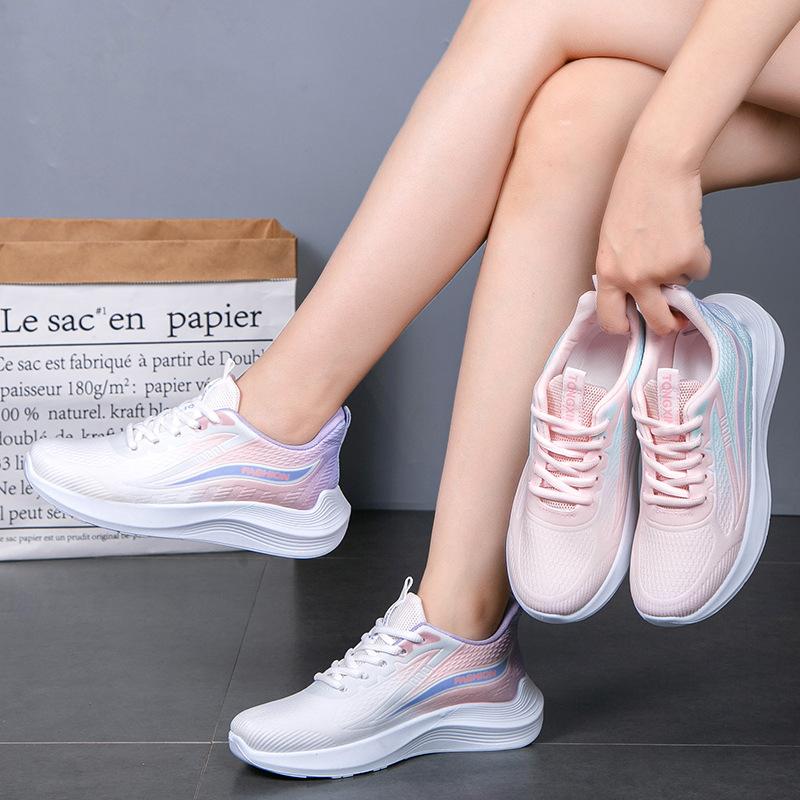 2025 New Spring and Autumn New Ultra-light Running Shoes Sports Shoes Breathable Shock-absorbing Soft-soled Students Lightweight Running Women's Shoes