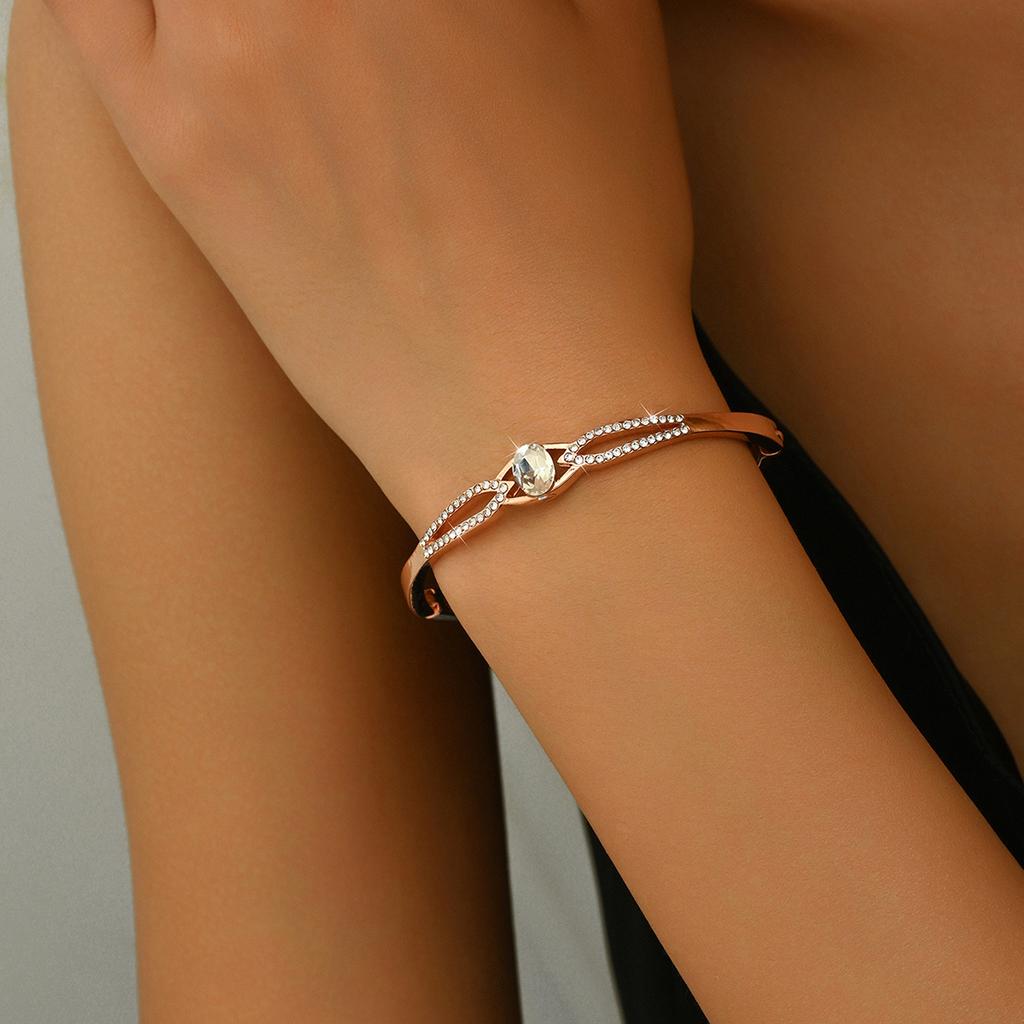 1PC Women's Fashion Minimalist Alloy Geometric Bracelet Bracelet Bracelet, Date, Travel, Banquet, Party, Festival Dressing Gift
