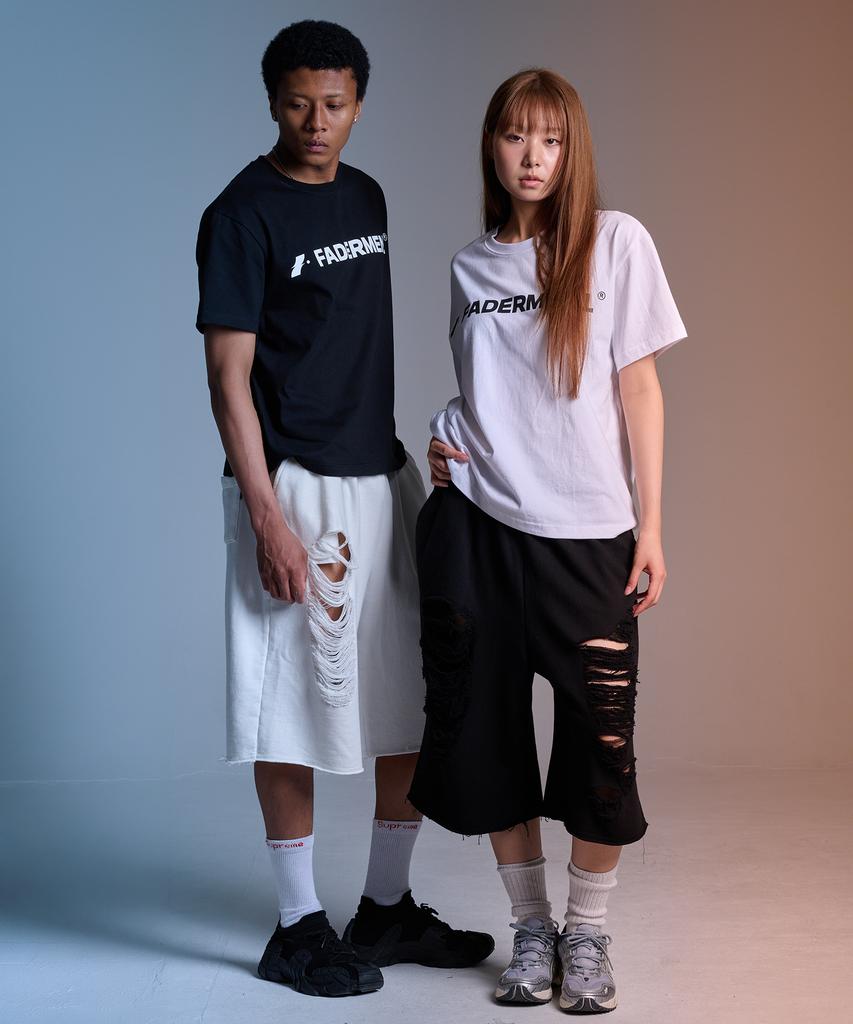 Peideomeonteu Made Scratch Damage Bermuda Pants (Gray)