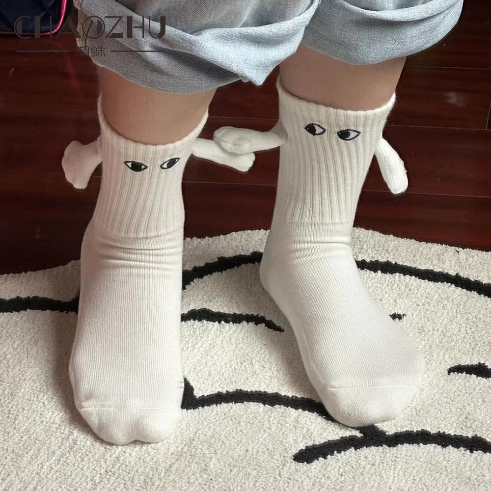 1 Paar Paar Socken Ins Mode Lustige Kreative Magnetische Anziehung Hände Schwarz Weiß Cartoon Augen Paare Socken Hand In Hand