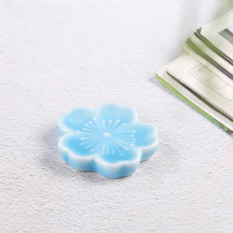1Pcs Cherry Blossom Ceramic Chopstick Rest Colorful Flower Shape Tableware Holder For Kitchen Restaurant Dining Table Decoration
