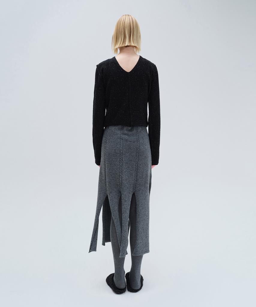 Daiaegeuneol V Neck Lace Up Knit (Black)