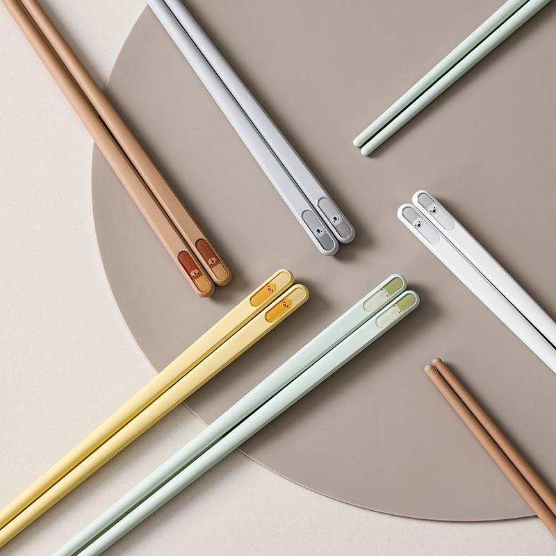 High Temperature Resistant Alloy Chopsticks High-end Cartoon Tableware New Household Antibacterial Anti Slip Anti Mold Chopstick