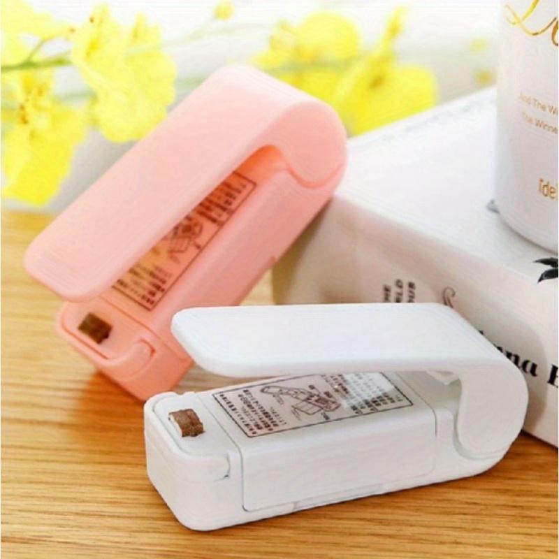 Mini Snack Sealing Machine Portable Food Preservation Vacuum Sealing Machine Small Household Plastic Sealing Machine Kitchen Accessories Tools