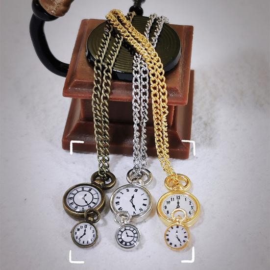Mini Pocket Watch Exquisite Workmanship Vintage Realistic Dollhouse Pocket Watch Model Doll House Accessories