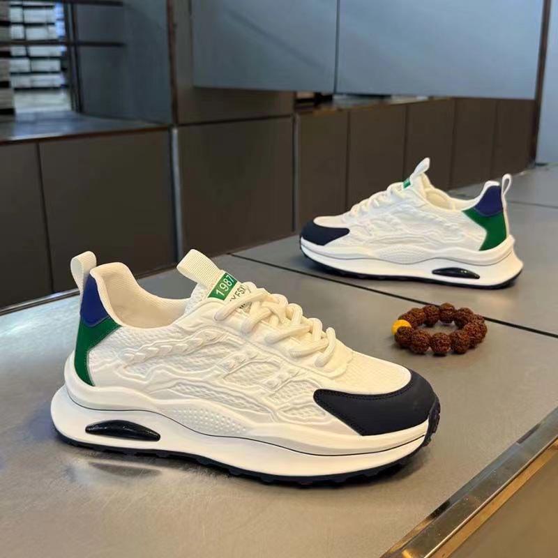 Men’s Breathable Mesh Summer Running Shoes – Comfortable, Soft Sole, Trendy, Versatile, White.