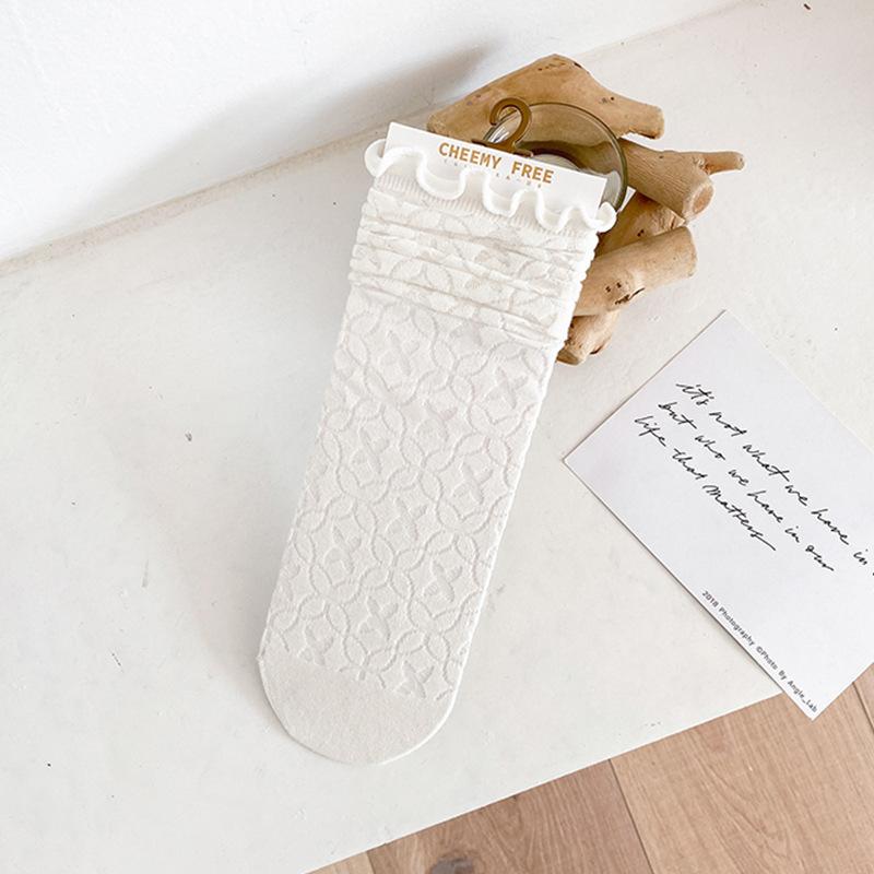 Gepunktete Socken für Damen Sommer Fransen-Pilesocken mit schwarzem Pilz Dünne Netz-Mittelwaden-Socken Socken mit Spitze im japanischen Stil