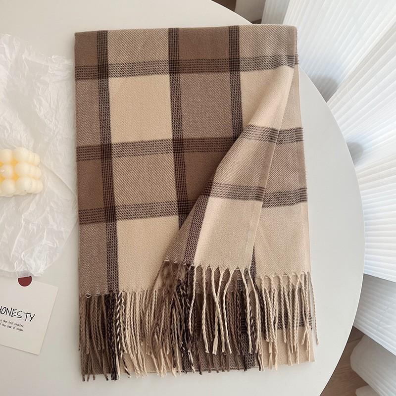 Popular couple black and white plaid scarf women's winter versatile imitation cashmere plaid scarf thickened to keep warm, windproof and cold