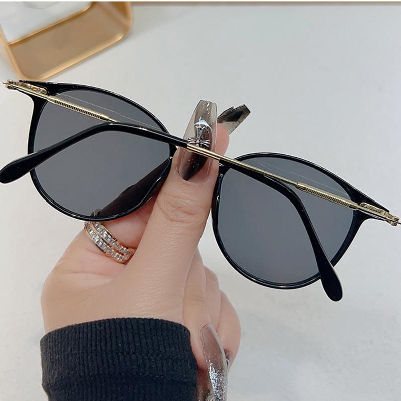 New Korean Fashion Ladies Sunglasses Outdoor Sun Protection Sunglasses Non-polarized Fashion Accessory