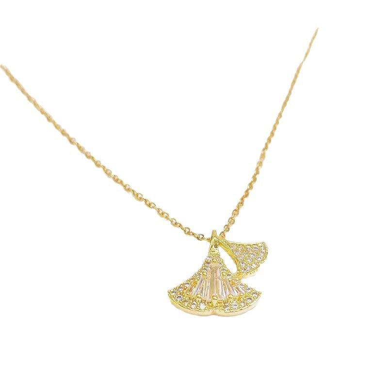 Elegant Zircon Ginkgo Leaf Necklace - T-Shaped Design, Versatile Clavicle Accessory for Women