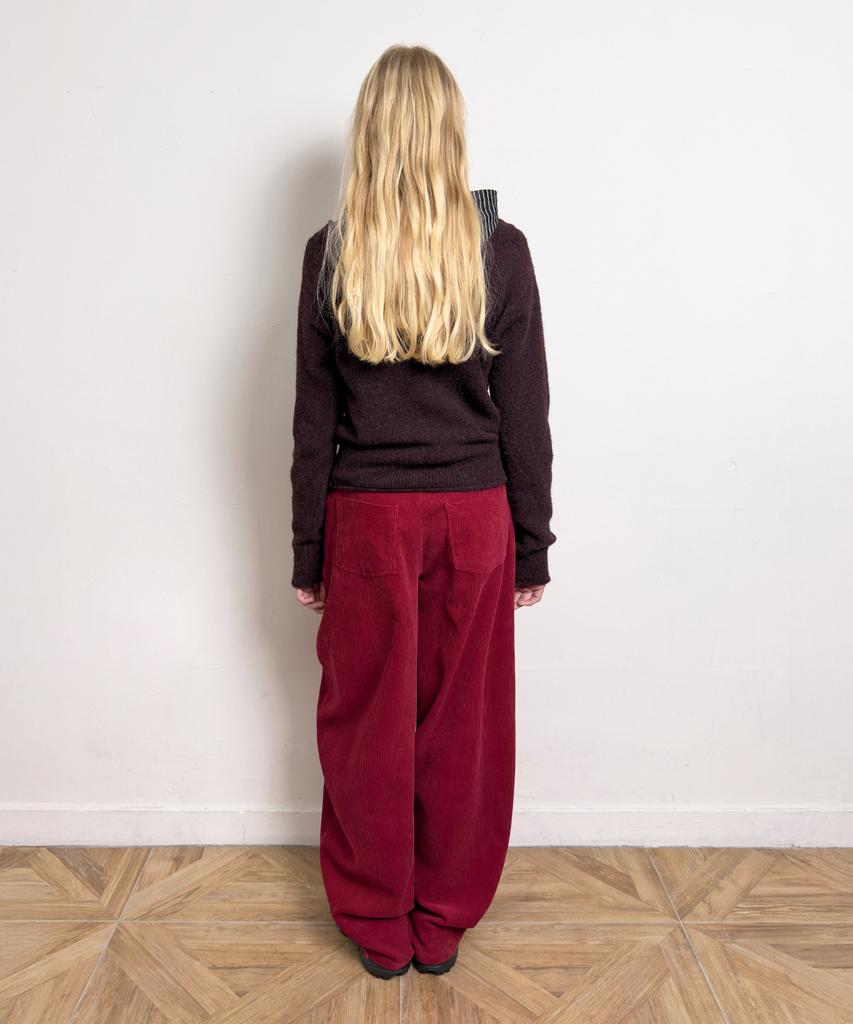 Daiaegeuneol Adjustable Cord Trousers (Red)
