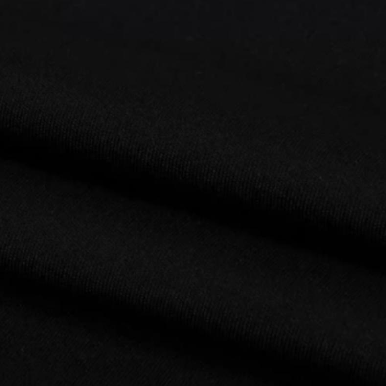 Nike Bavlněné tričko s krátkým rukávem a kulatým výstřihem s kresleným potiskem abecedy Pánské topy Černé DJ1348-010