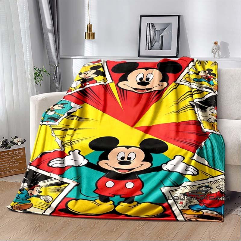 Deka s motivem Mickey Mouse je nadýchaná a měkká, vhodná pro děti i dospělé a ideální pro domácnost, cestování, kempování an