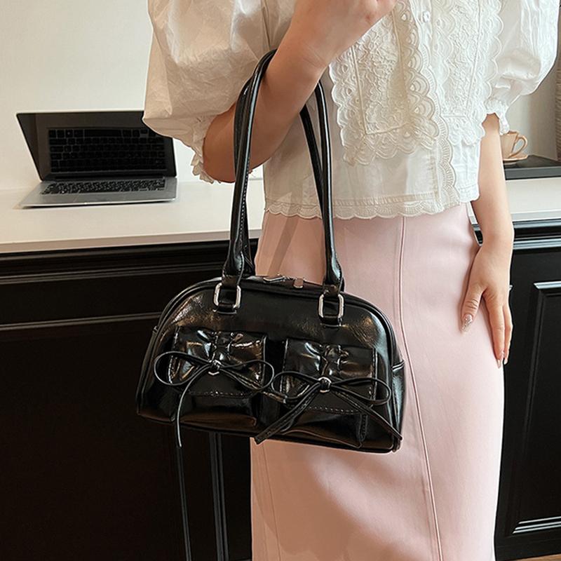 Cute Bow Tie Design Underarm Bags for Women Fashion Handbags and Purses Pu Leather Simple Trend Pillow Shoulder Bag ARI