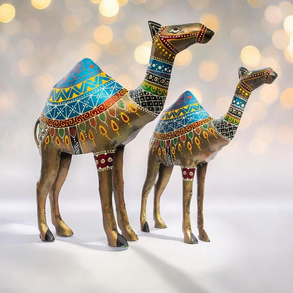 Königliche Rajasthani Handgefertigte Eisen Kamelstatuen - Set mit 2 | Handbemalte Lebendige Dekoration | Perfekt für Festliche, Hochzeits-, Firmengeschenke (Kamele)