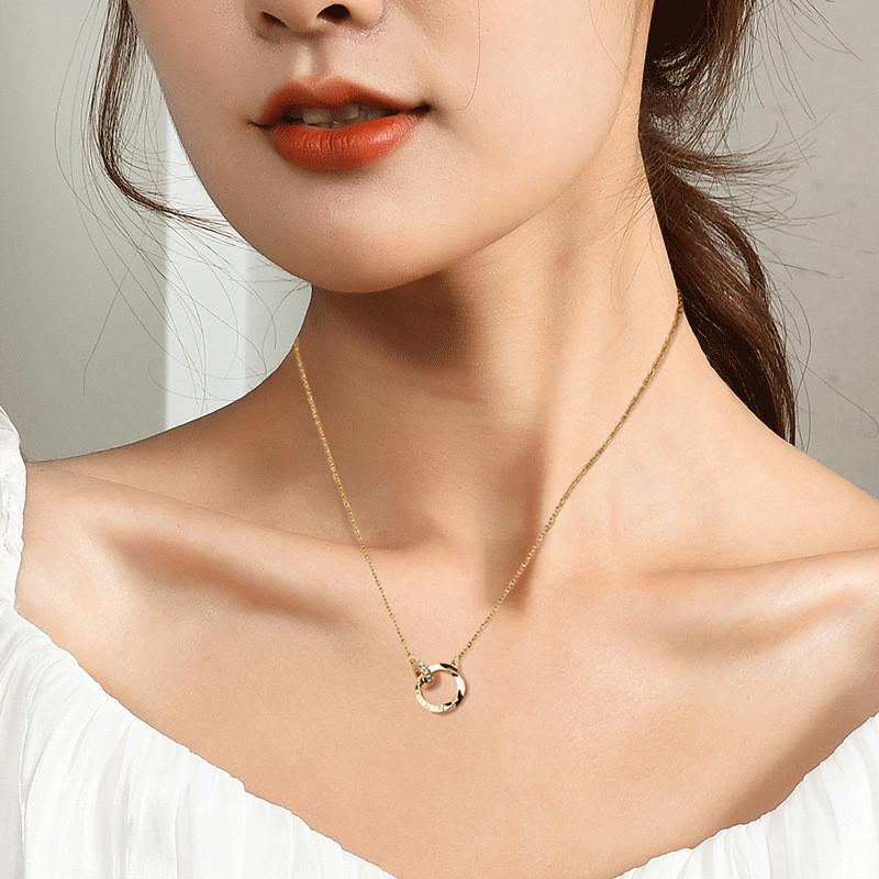 Chic Titanium Steel Necklace For Women Featuring Dazzling Double Ring And Geometric Shape For Trendy Look