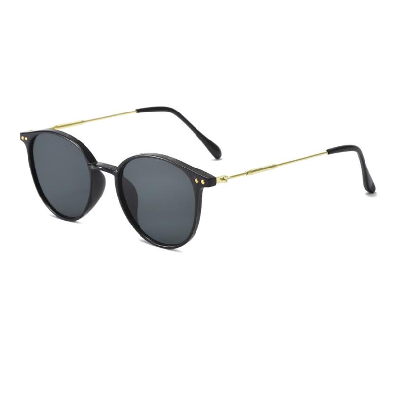 New Korean Fashion Ladies Sunglasses Outdoor Sun Protection Sunglasses Non-polarized Fashion Accessory