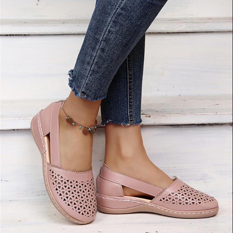 Mode Dames Zomer Platte Ronde Neus Sandalen 2025 Nieuwe Retro Knop Sandalen Comfortabele Mary Jane Schoenen voor Dames Plus Size 43