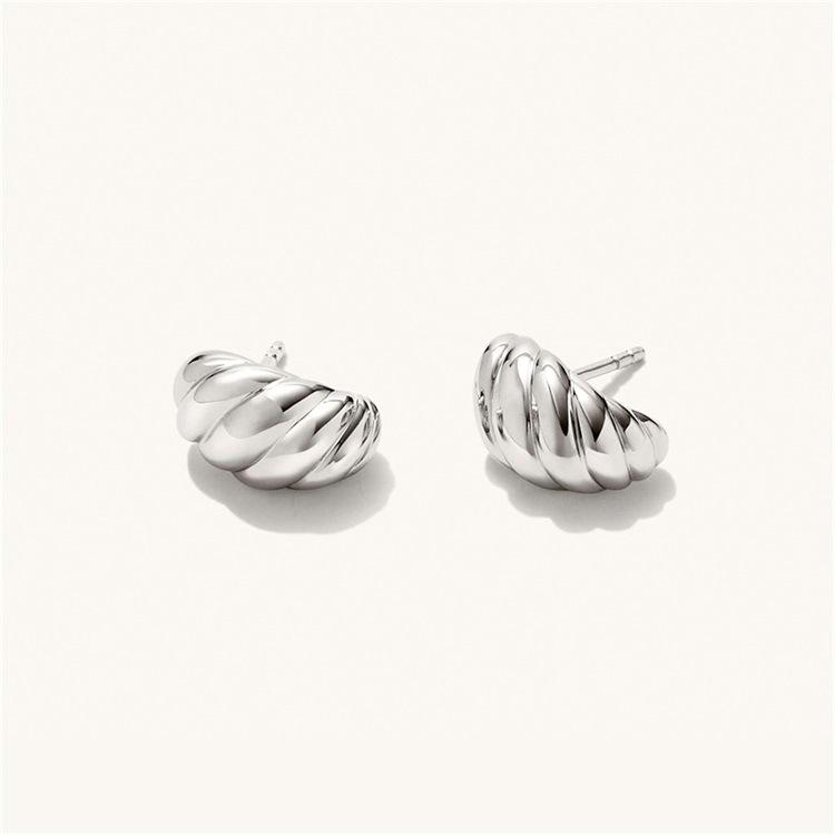eManco 14K Gold Plated Croissant-Shaped Stainless Steel Ear Studs