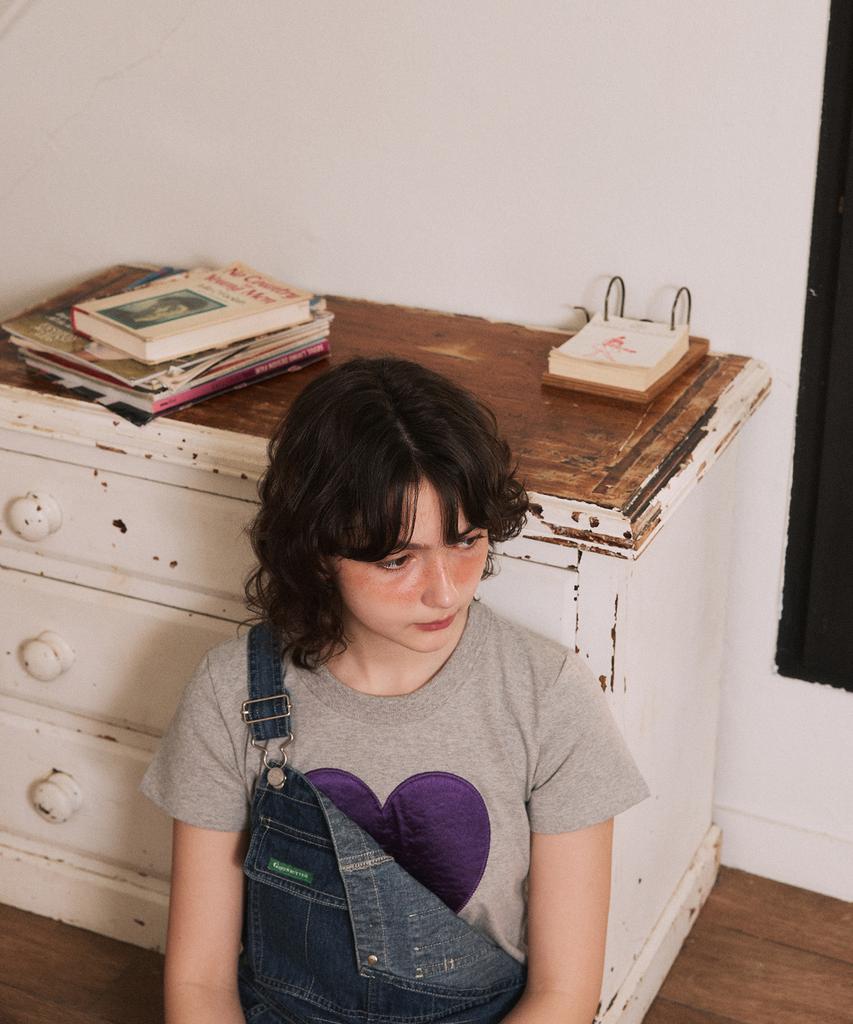 GREENBUTTER Heart Applique Tee (Melange)