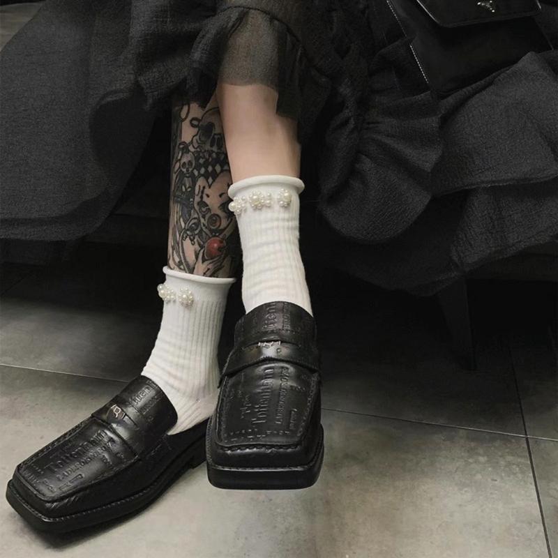 Damen Socken Hoher Knöchel Rollbündchen Sommer Crew Socken Mittellange Socken Japanisch Süß Perlen Stiefelsocken Streetwear Geschenk