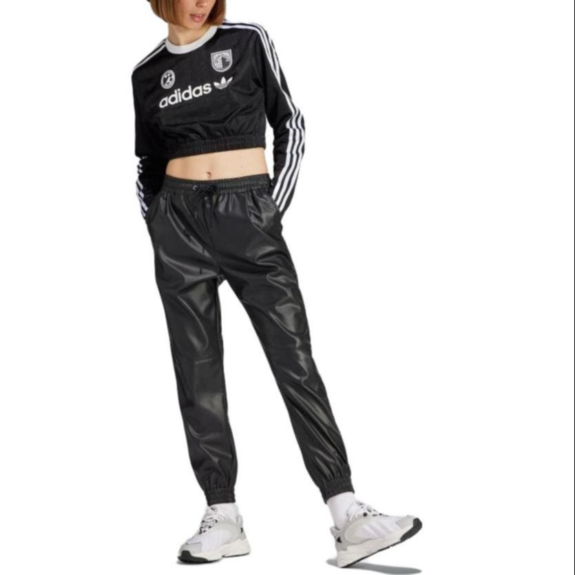 adidas Originals Cropped Long Sleeve T-Shirt Women Tops Black IR9802
