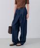 NOTIA Two Tuck Denim Slacks - Indigo