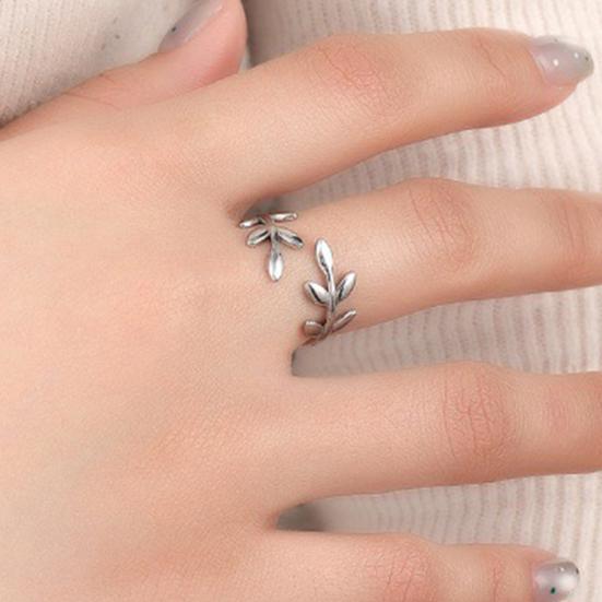 Thumb Ring Vine Shape Adjustable Opening Design Finger Ring Titanium Steel Finger Band Versatile Jewelry Gift