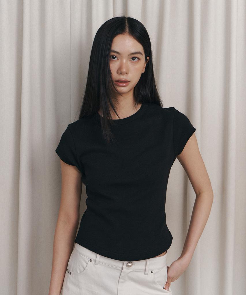Kyuliti C 90S Line Basic T-Shirt_Black
