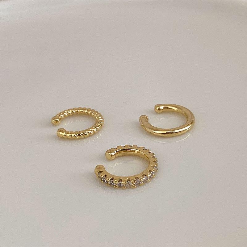 Elegant No-Pierce Ear Cuff: Stylish, High-End Fashion Jewelry for Women