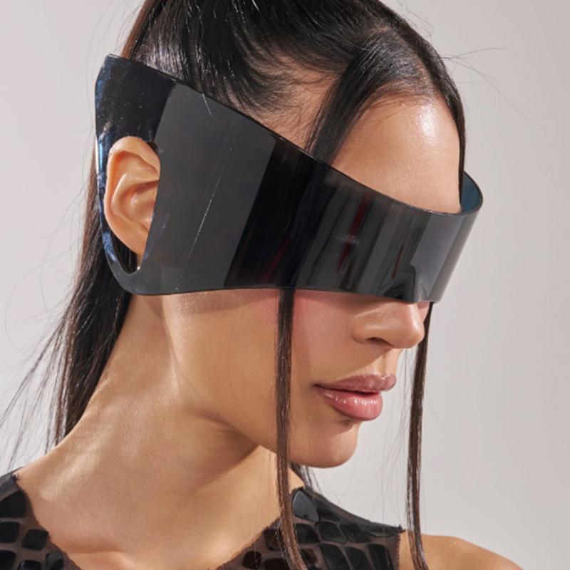 Cyberpunk Jövőbeli Napszemüveg Körbefogó Fülkampós Divatos Nagy Keretes Punk Stílus 2026