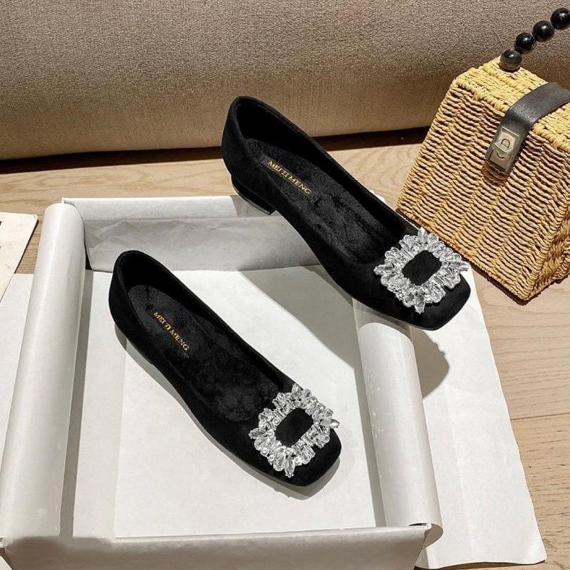 2025 New Spring and Autumn French Square Head Gentle Grandma Wind Shallow Mouth Rhinestone Flat Thick Heel Commuting Shoes Women Single Shoes Women