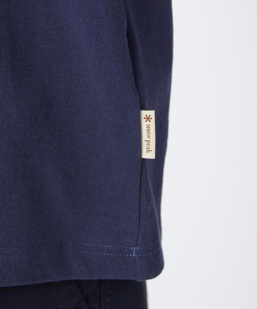 Snow Peak Trad Label Pocket Long Sleeve Heavy T-Shirt SPTL-TS-26SU907, Indigo, Size M. Unisex Heavyweight Long-sleeve Tee with Chest Pocket.
