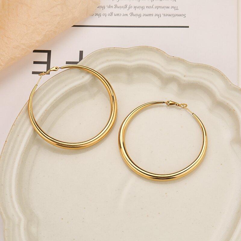 Retro Large Circle Earrings Female Temperament High -Level Sensor Ear Ring