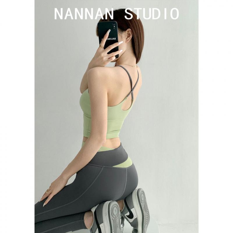 Damen stoßfestes schnelltrocknendes Yoga-Tanktop & Sport-BH - Anti-Hänge-Fitness-Top