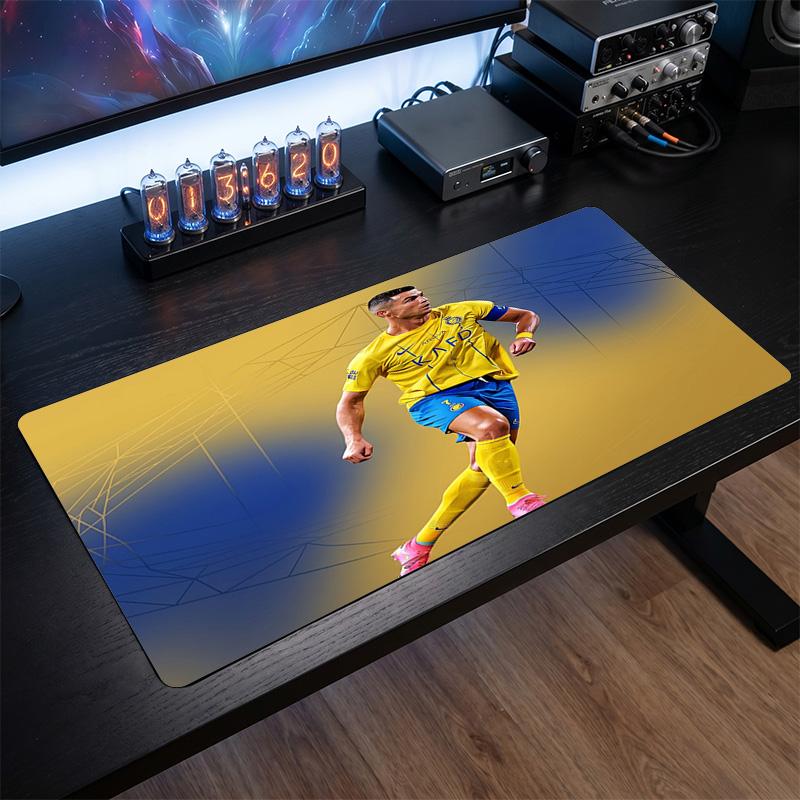 Mouse Pad cu Emblema Cristiano Ronaldo, Covoraș Extins Antiderapant din Cauciuc pentru Birou, Gaming, Laptop, Cadou pentru Fani
