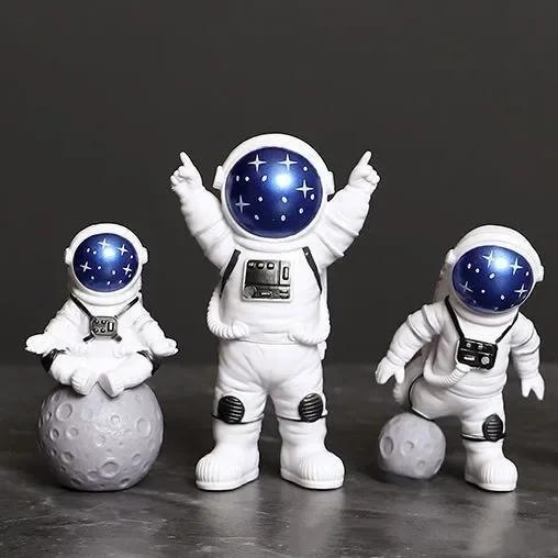 3PCS Astronaut Figure Statue Figurine Spaceman Sculpture Educational Toys Desktop Home Decoration Astronaut Model For Kids Gifts