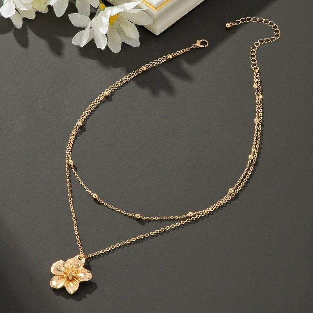 Golden Flower Pendant Necklace Dopamine Style Wrinkled Choker New Jewelry Accessories  Gift
