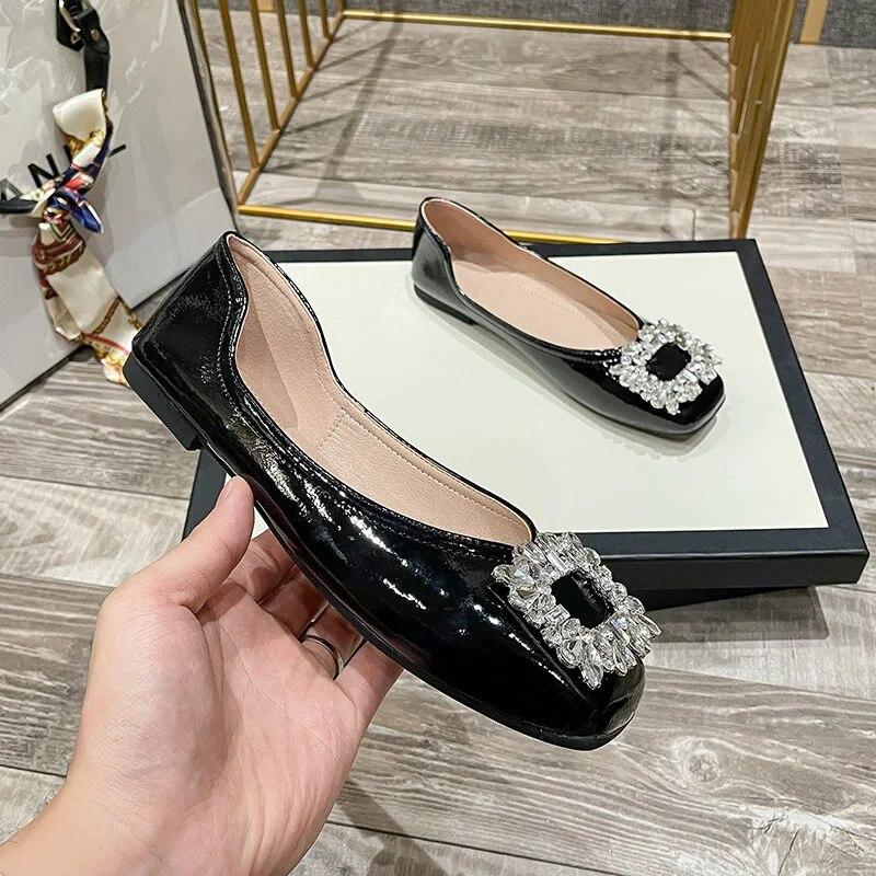 Comfortable Soft Brand Fashion Ballet Flats Single Shoes for Ladies Available in Black Red Plus Size Casual Daily Wear