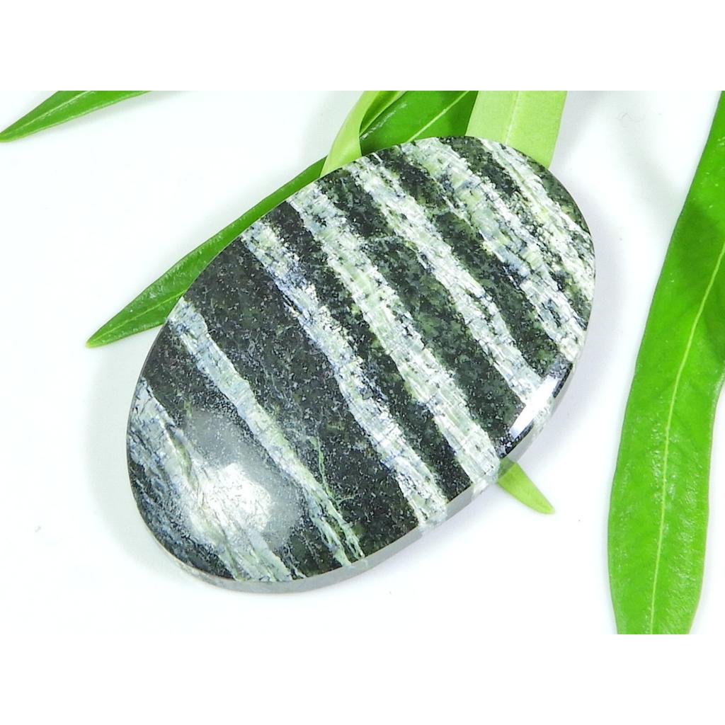 57Cts. Natural Green Swiss Opal Crystal Oval Cabochon Gemstone 26X40X06 MM SK-722