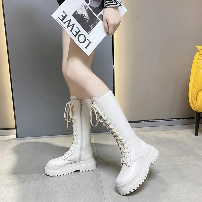 Mode 2024 Nieuwe Verdikte Winter Ridderlaarzen Dames Knielange Lange Vierkante Hak Laarzen Retro Dikke Motorlaarzen Zwart Wit Botas Mujer