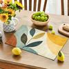 4-Piece Abstract Leaf Design Placemats - Machine-Washable Table Mats For Dining Room And Kitchen In Modern Art Style